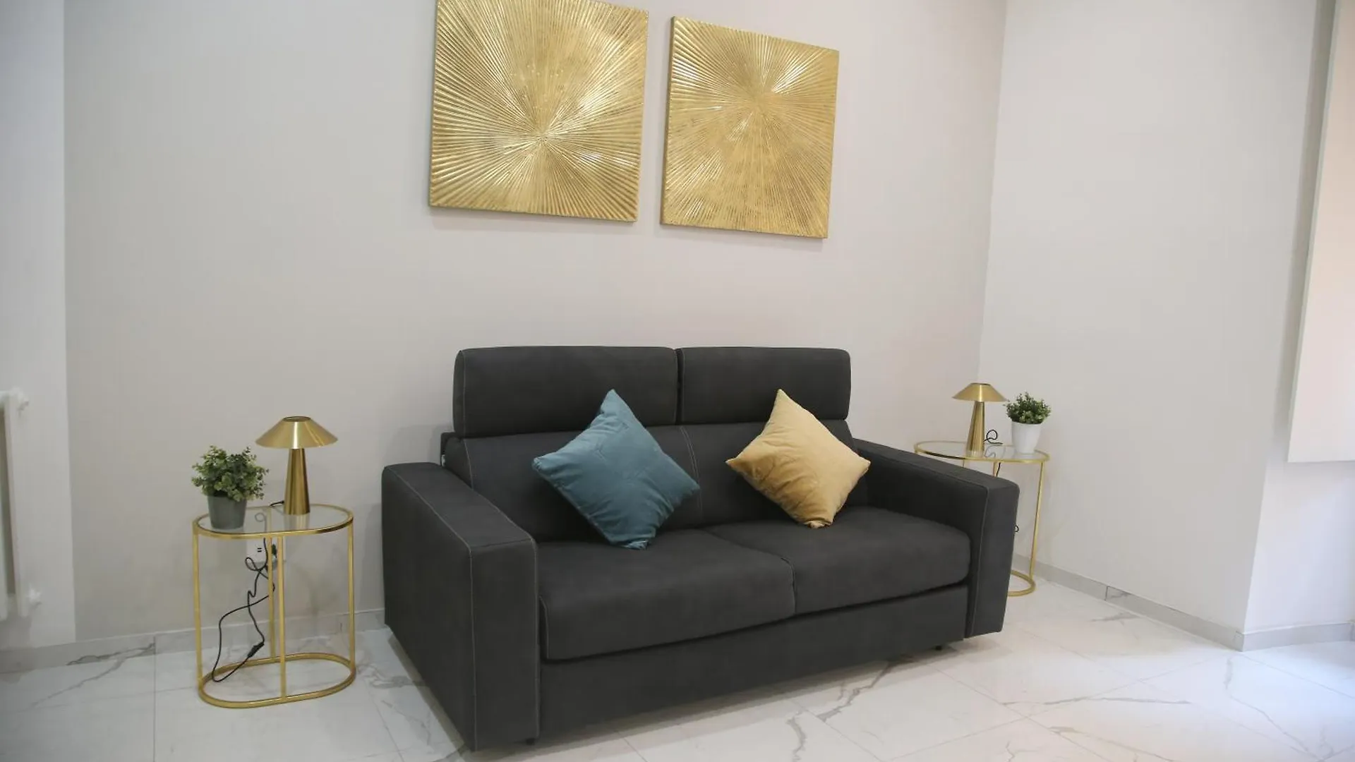 Emma And Livia'S Vatican Suite 1 Rome