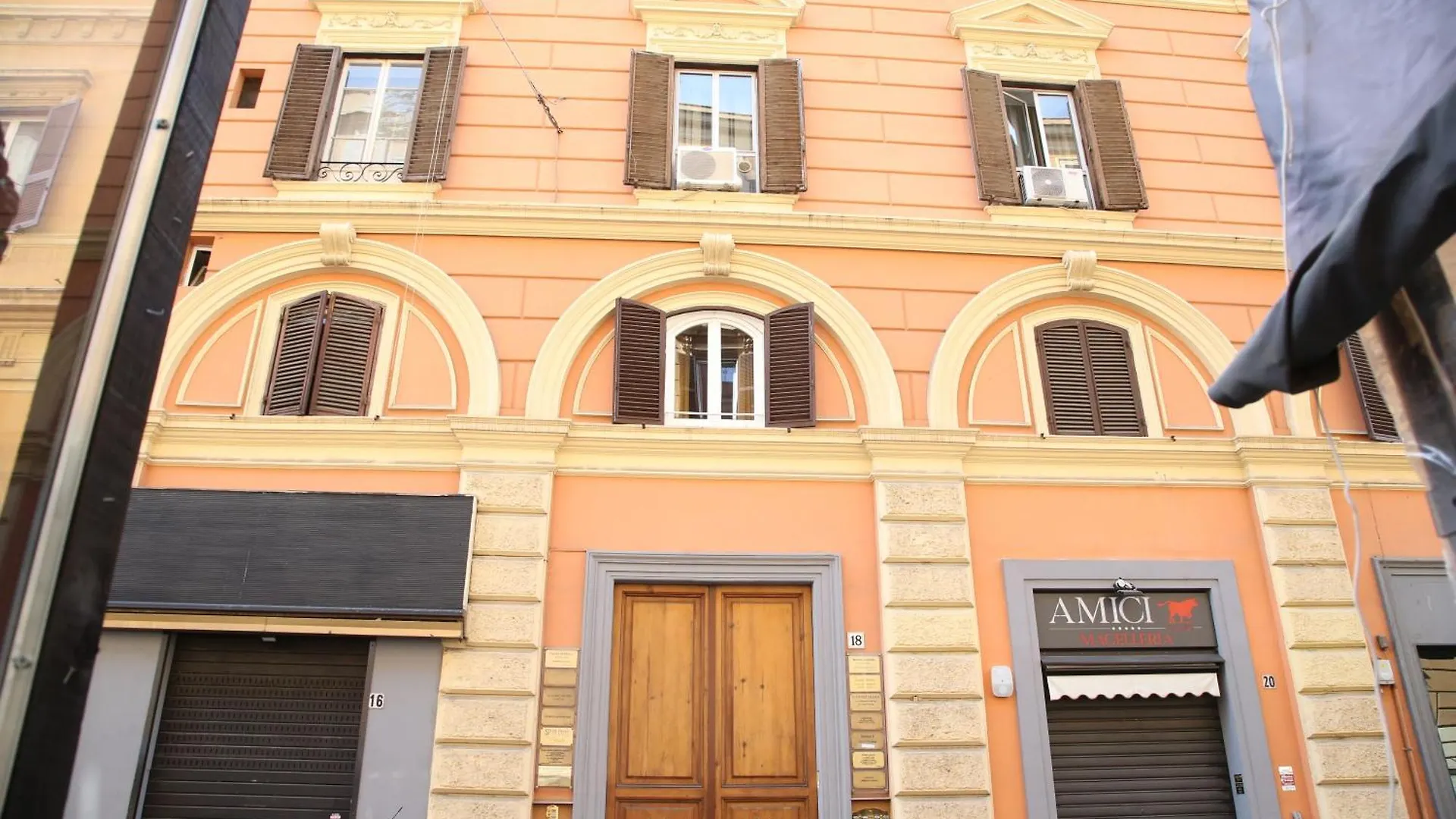 Emma And Livia'S Vatican Suite 1 Rom 0*,  Italien